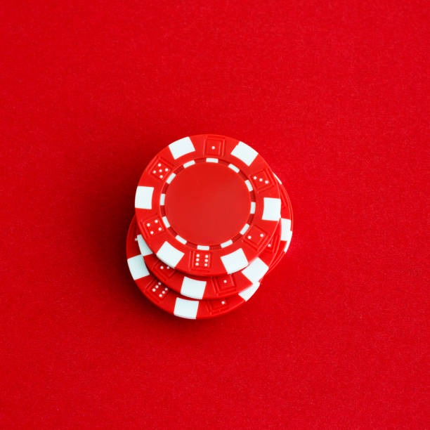 Fortune Mouse game interface on jetbet88 mobile showing spin button, stake selector, and winning symbol highlight